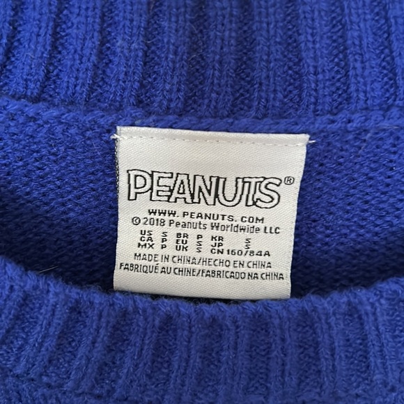 Snoopy sweater small red yellow green blue small - Picture 3 of 4